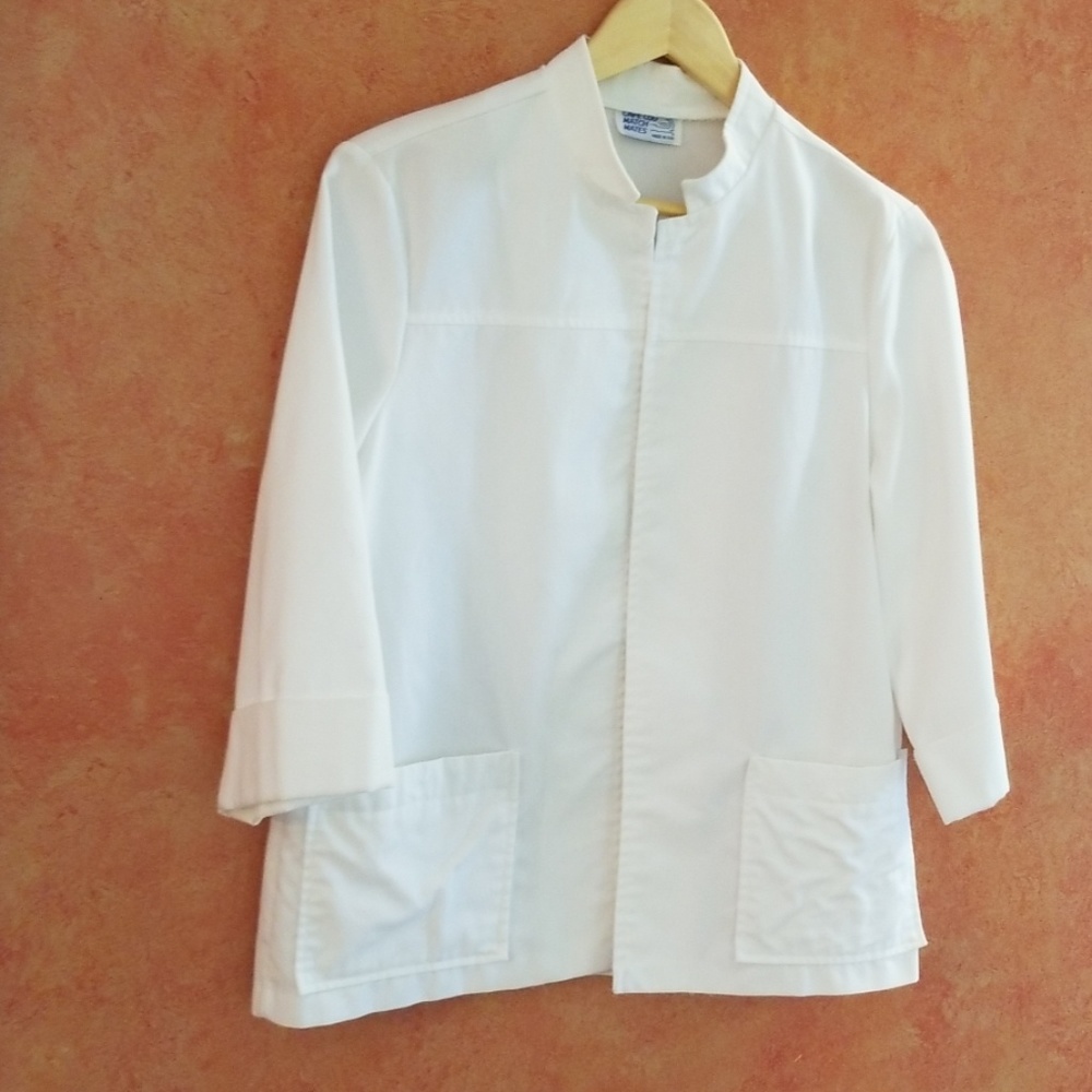 Vintage Cape Cod Match Mates White Jacket